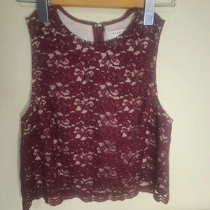 ARITZIA Babaton Koen lace overlay top  SZ 0